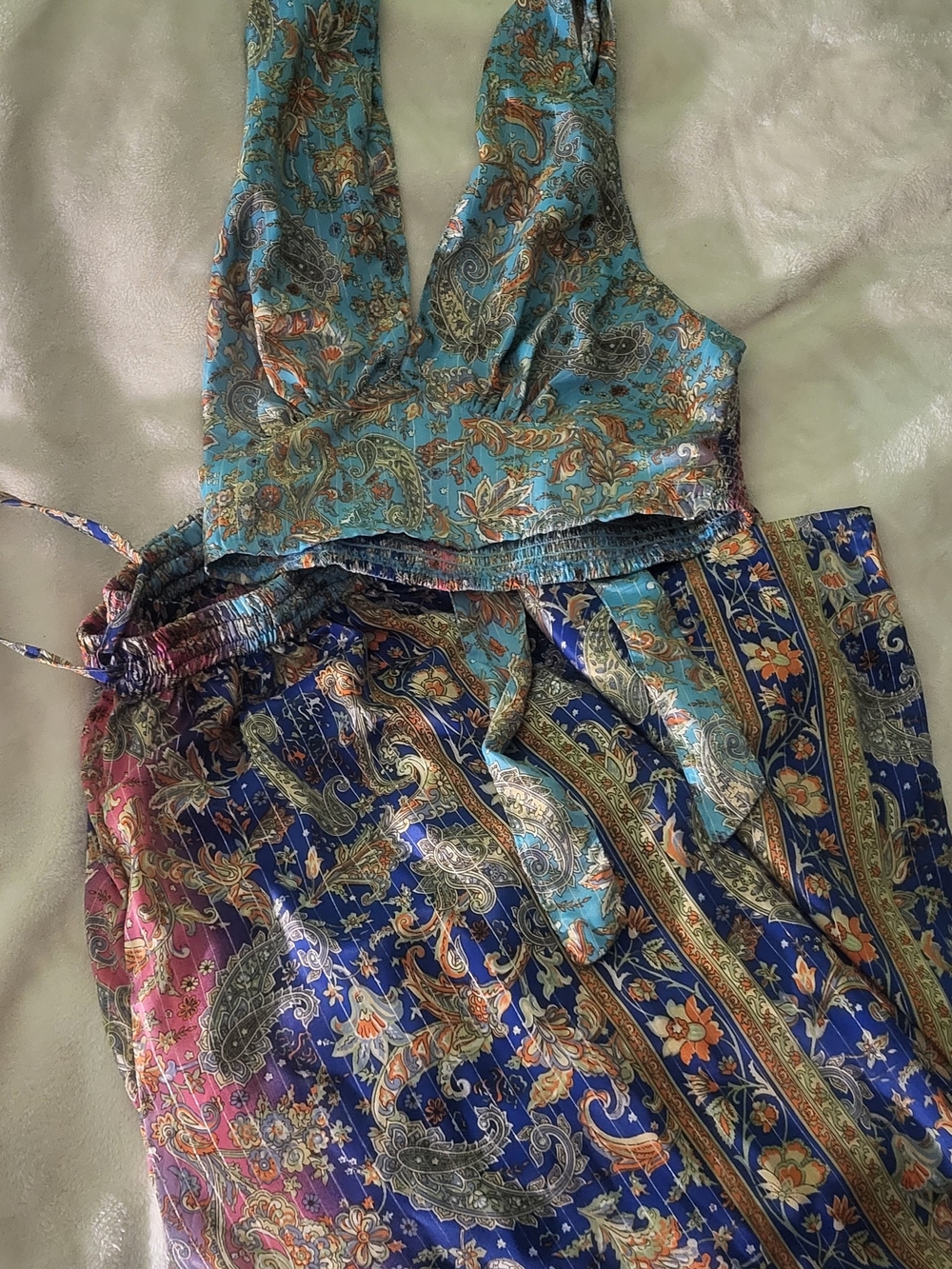Source Unknown Blue Teal Paisley Crop Top